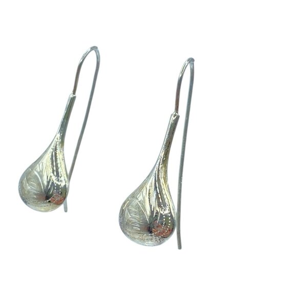 Vintage Sterling Silver Etched French Teardrop Long Wire Dangle Drop Earrings - Picture 4 of 9